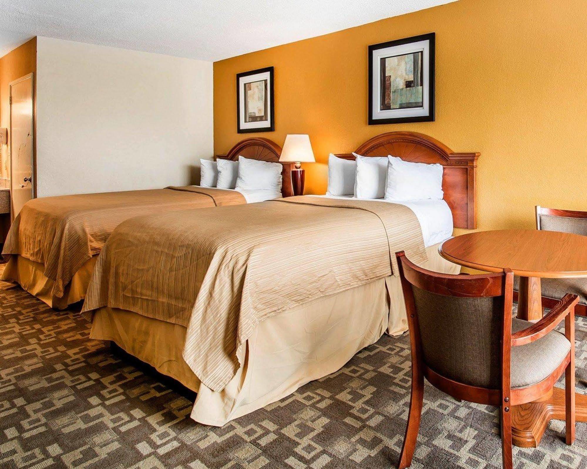 Quality Area Inn 2*