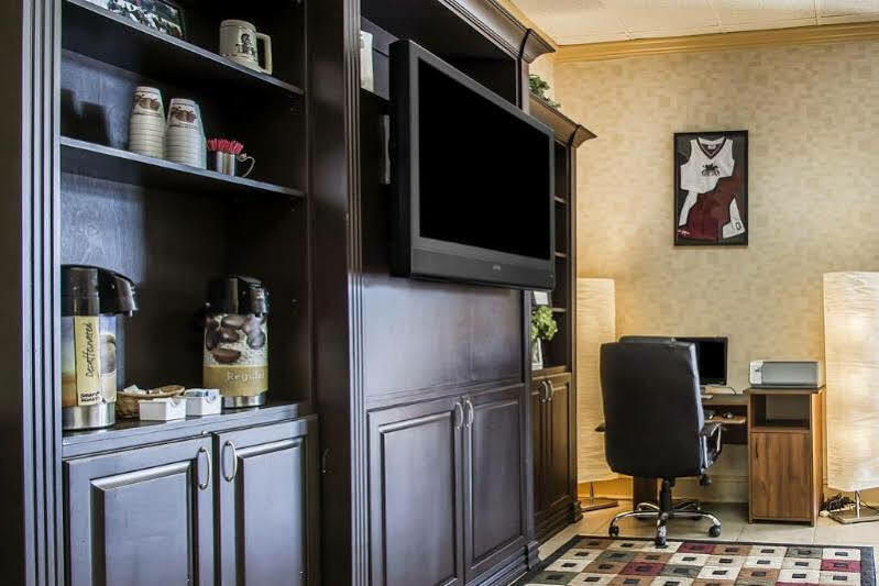 Quality Area Inn Troy